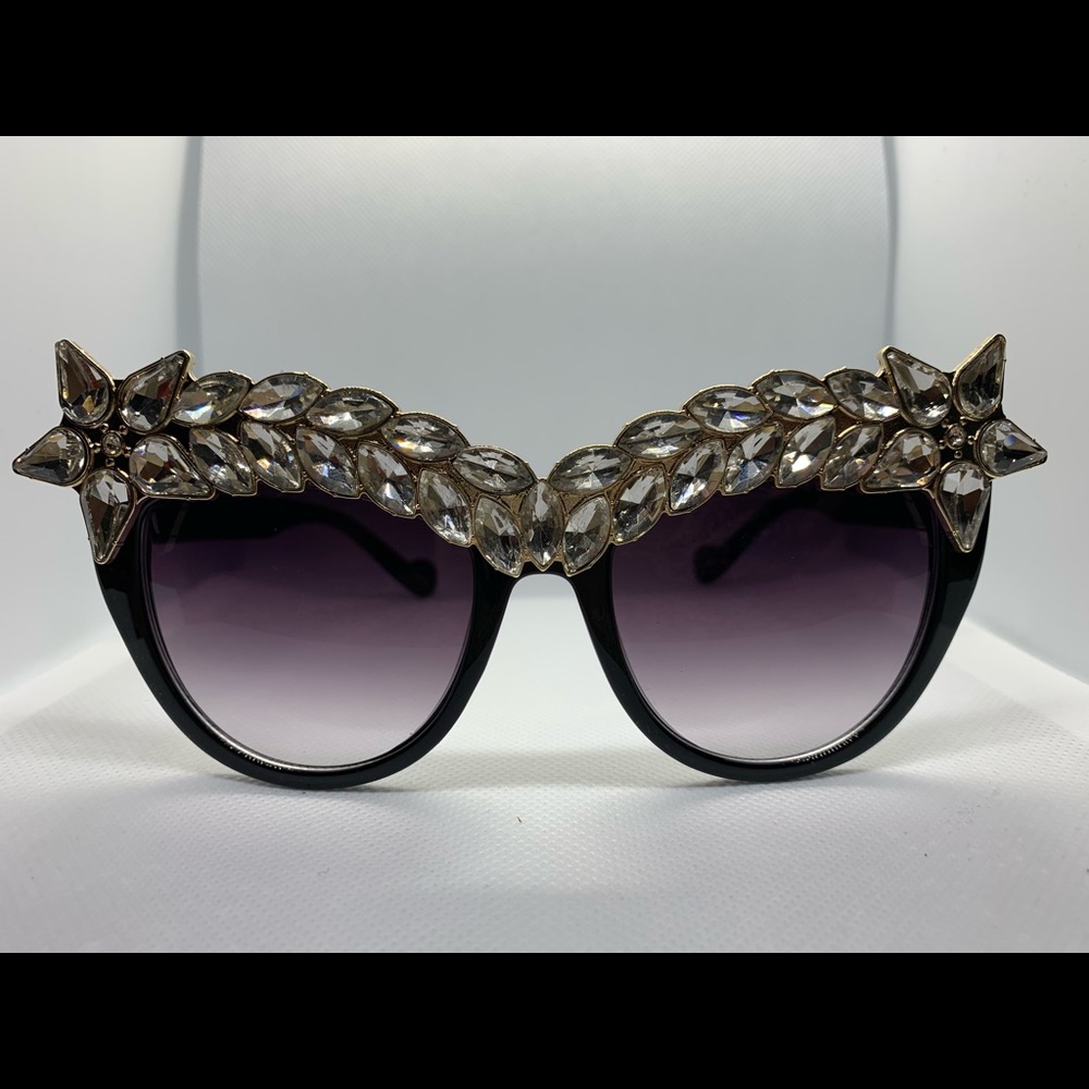 Cat eye crystal sunglasses